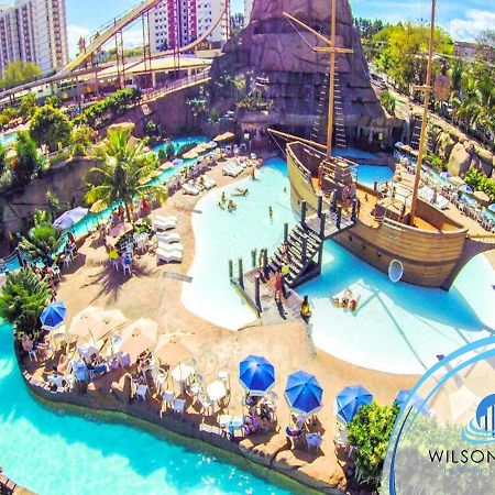 Piazza Diroma - Acqua Park E Splash Caldas Novas Exterior foto
